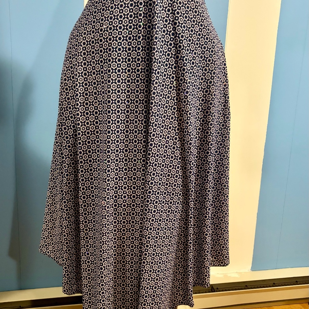Classic Navy Floral Pattern Women Hijab - Brand